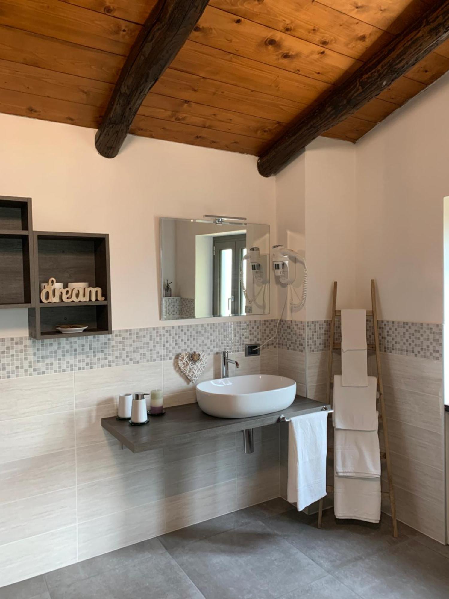 B&B La Lanterna Verbania Exterior foto
